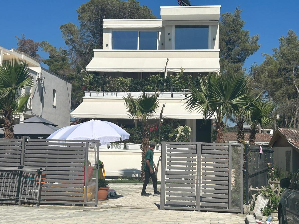 Villa Anna Golem  Exterior photo