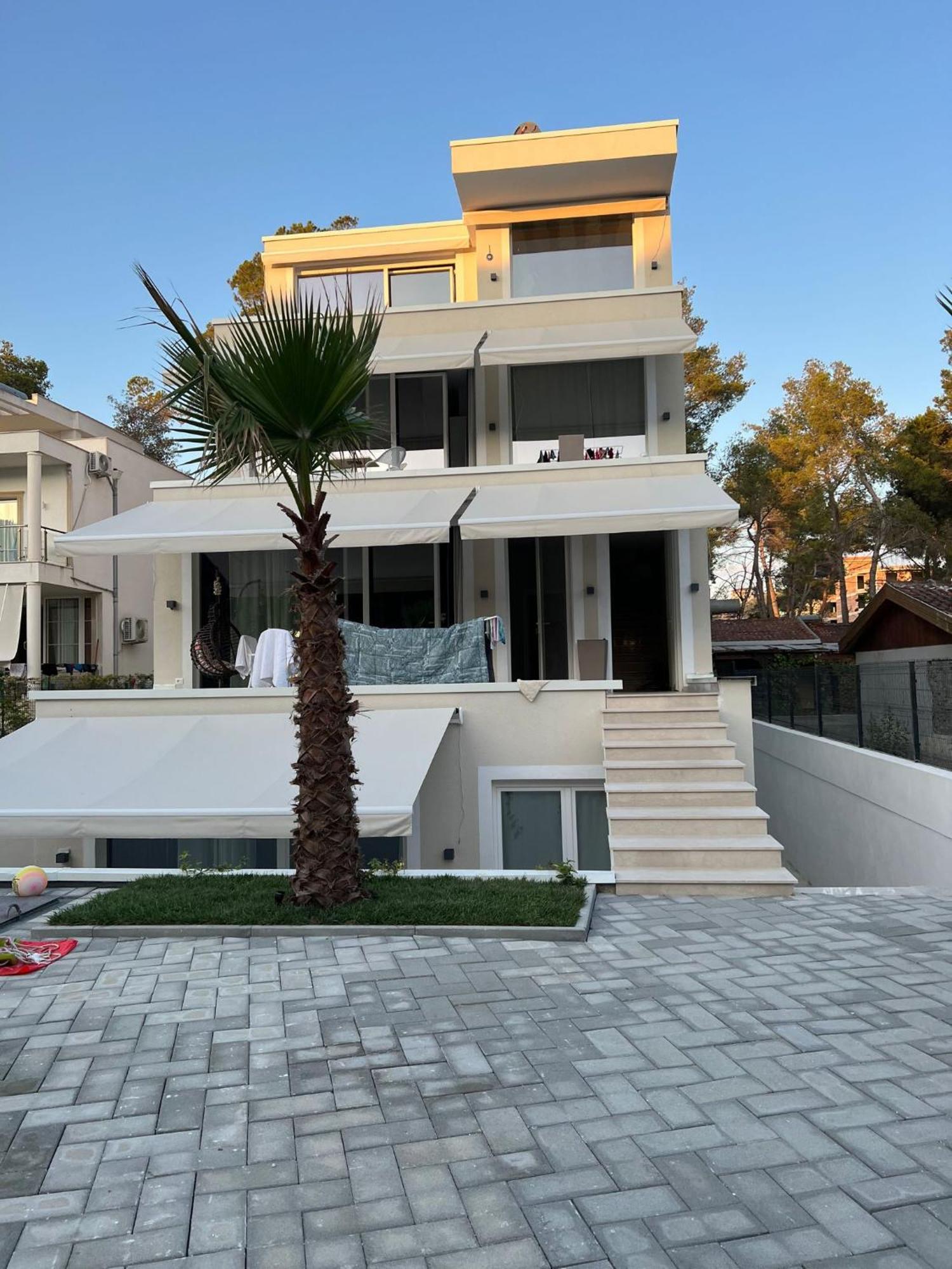 Villa Anna Golem  Exterior photo